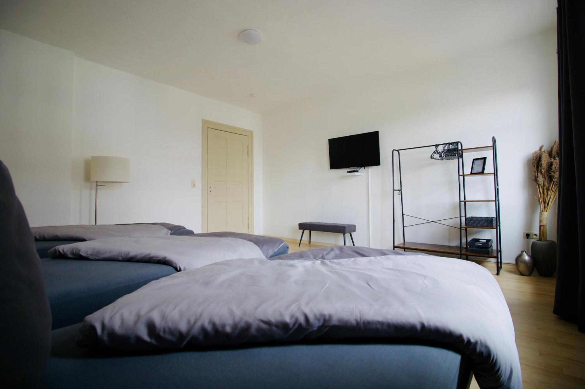 Gemuetliches Innenstadtnest, Zentrale Lage, 88Qm, Kostenfreier Parkplatz, Fuer Bis Zu 6 Personen Cottbus Exterior photo