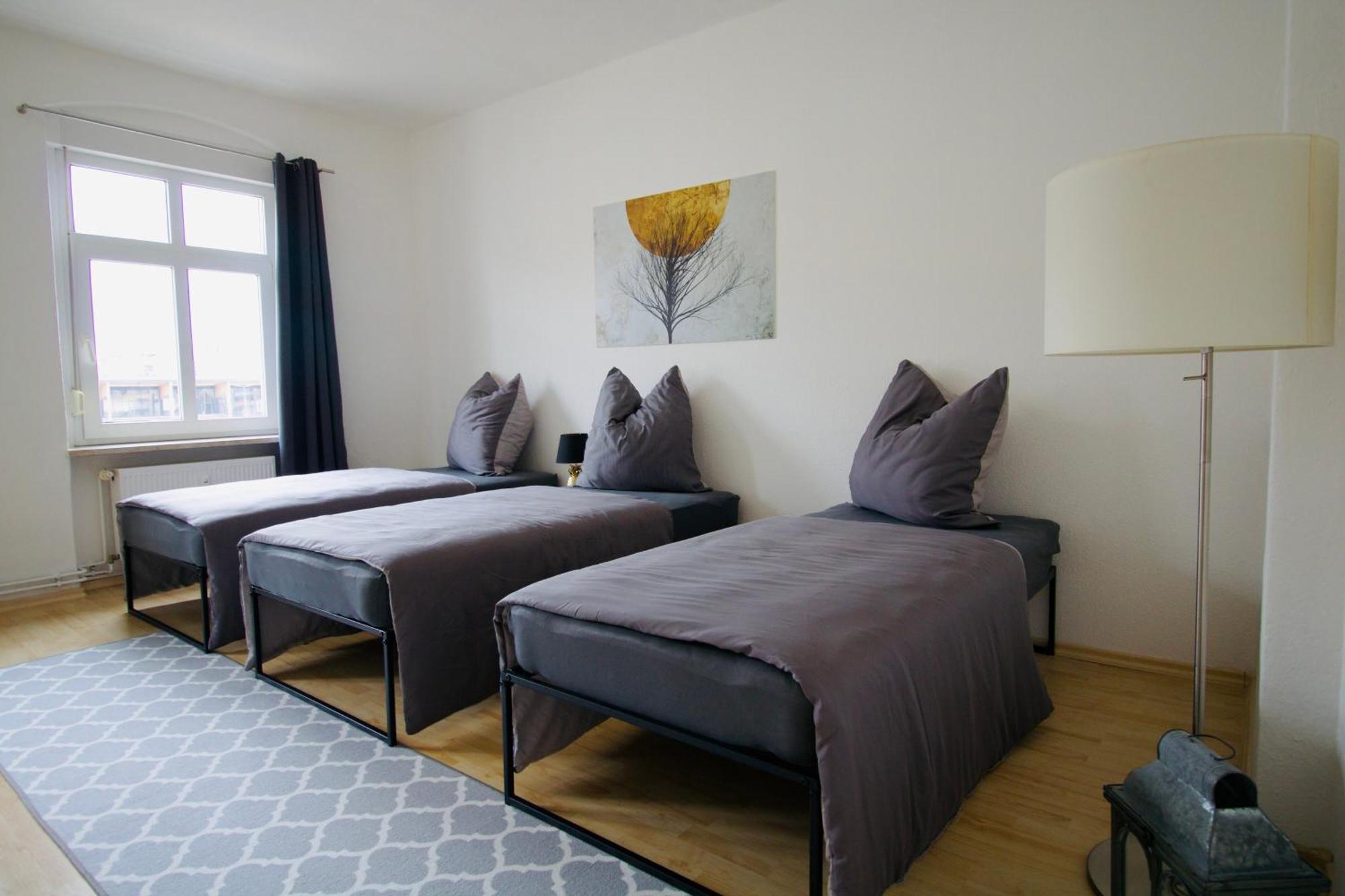 Gemuetliches Innenstadtnest, Zentrale Lage, 88Qm, Kostenfreier Parkplatz, Fuer Bis Zu 6 Personen Cottbus Exterior photo